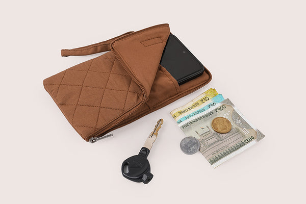 Cell Phone Pouch – Chocolate