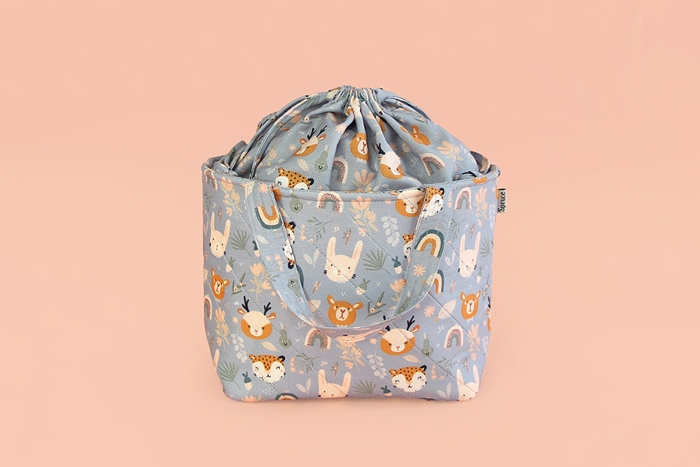 Drawstring lunch outlet bag