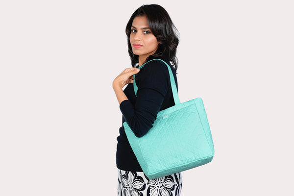 The Daily Tote - Pool party