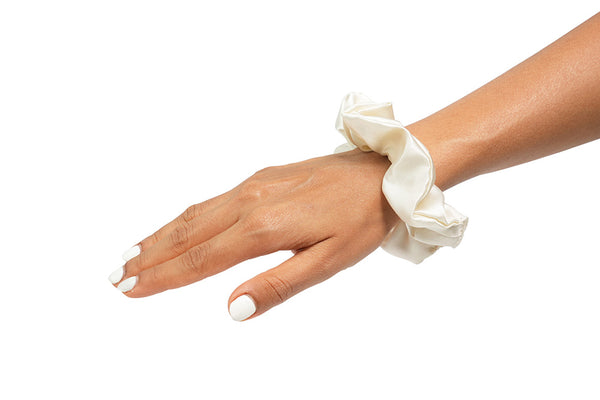 Scrunchies-004 White